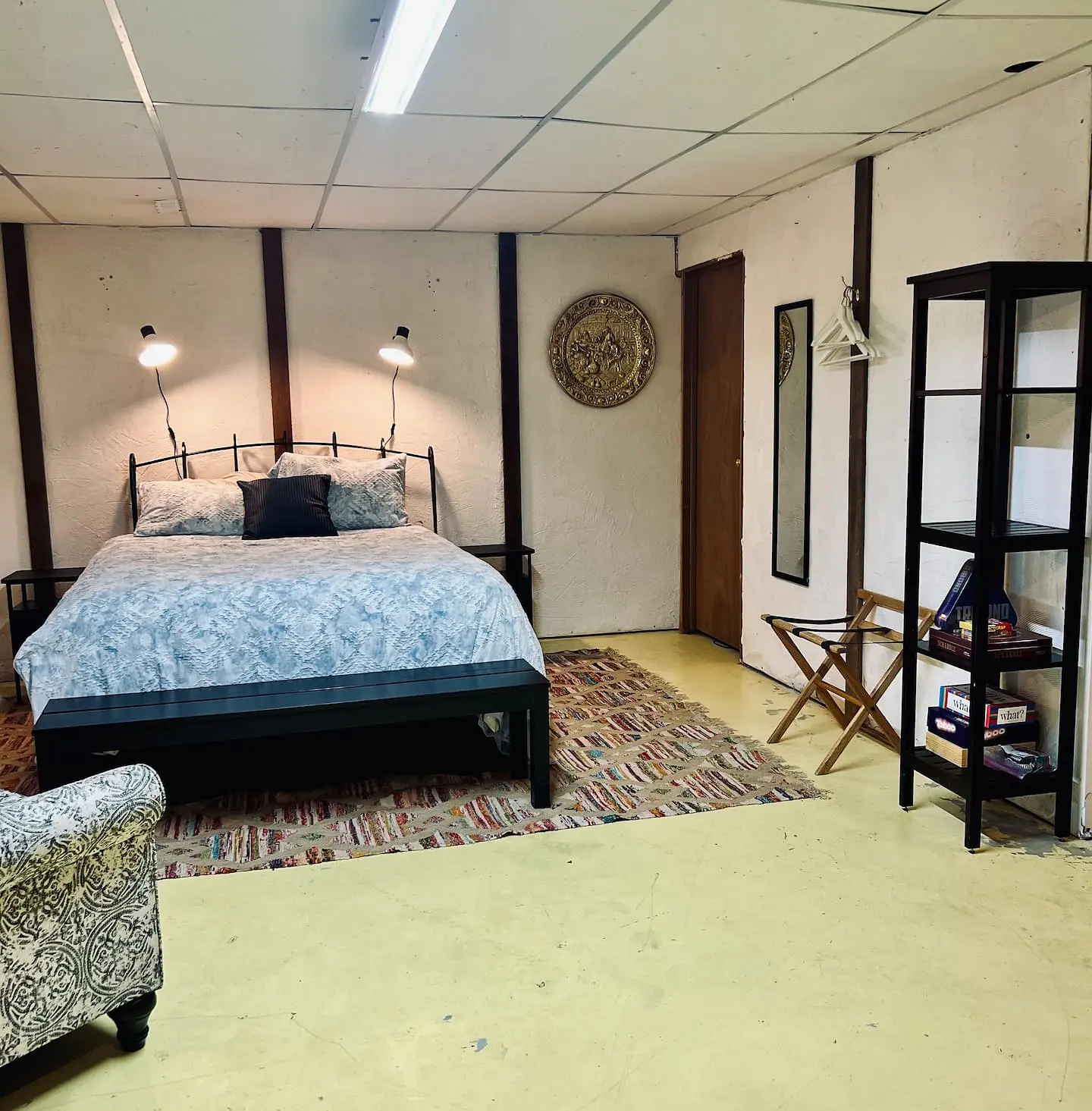 Downstairs queen sleeping area